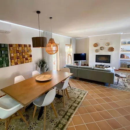 بيت للعطل West Nest Del Rey *